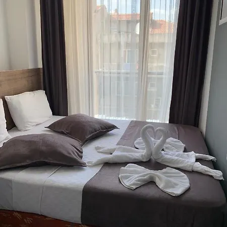 Yali Royal Bed and Breakfast Κανακάλε