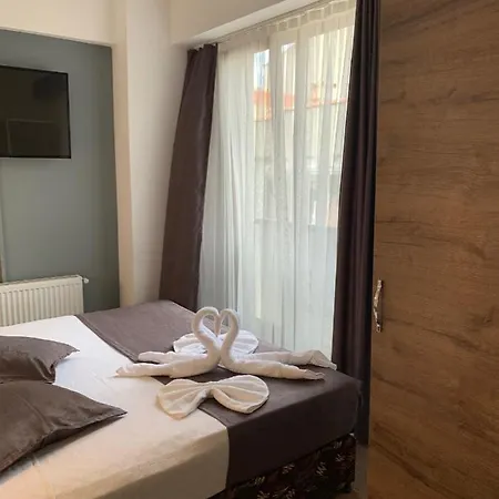 Yali Royal Bed and Breakfast Κανακάλε