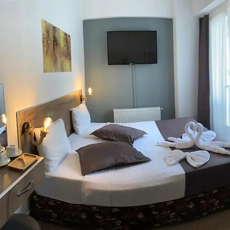 Yali Royal * Canakkale